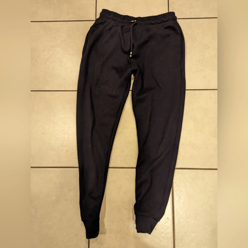 Skinny Sweats